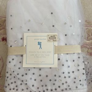 NWT pottery barn twin bed skirt